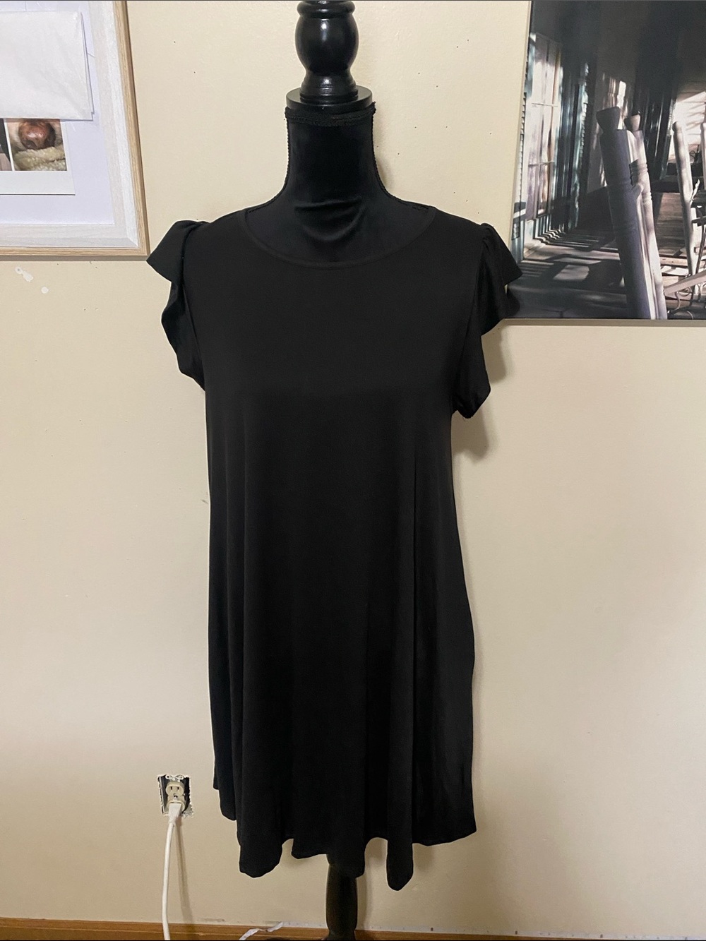 Ninexis Black Short Sleeve Swing Dress Sz XL w/Pockets